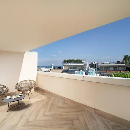 Hotel Motto By Mula 4*