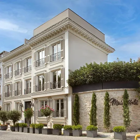 Motto By Mula Hotel 4*